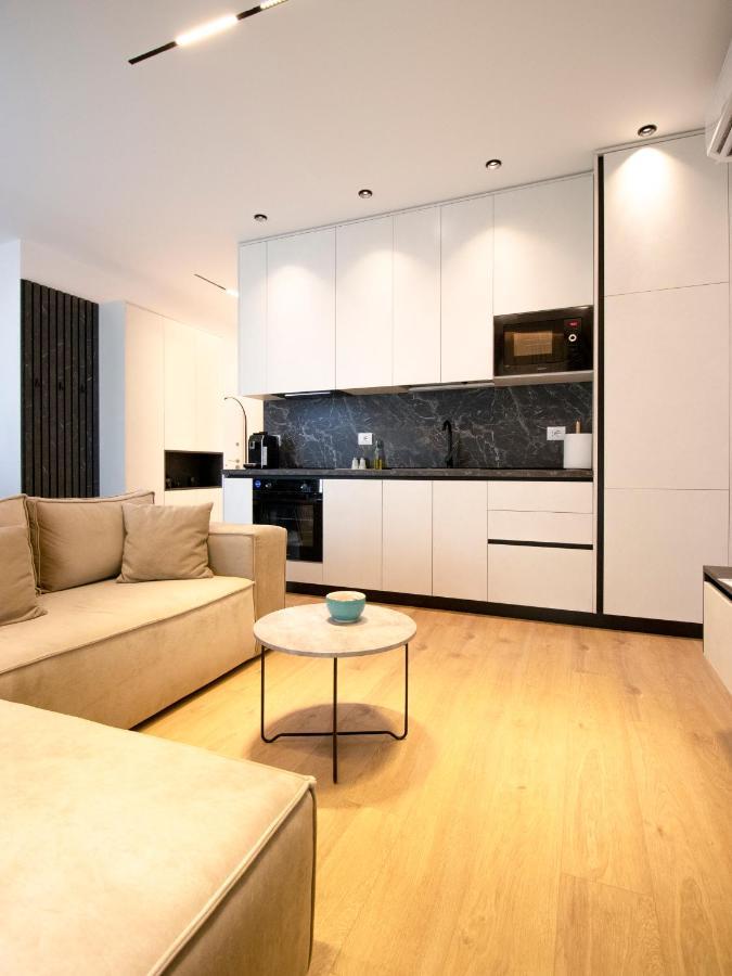 Luxury Rooftop 23 Bed & Breakfast Tiranë Ngoại thất bức ảnh